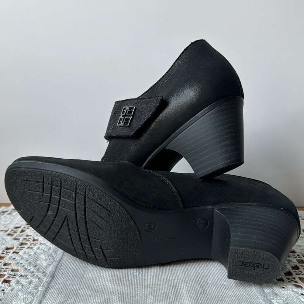 Rieker Black Size 41 with 2” Heal - Picture 8 of 8